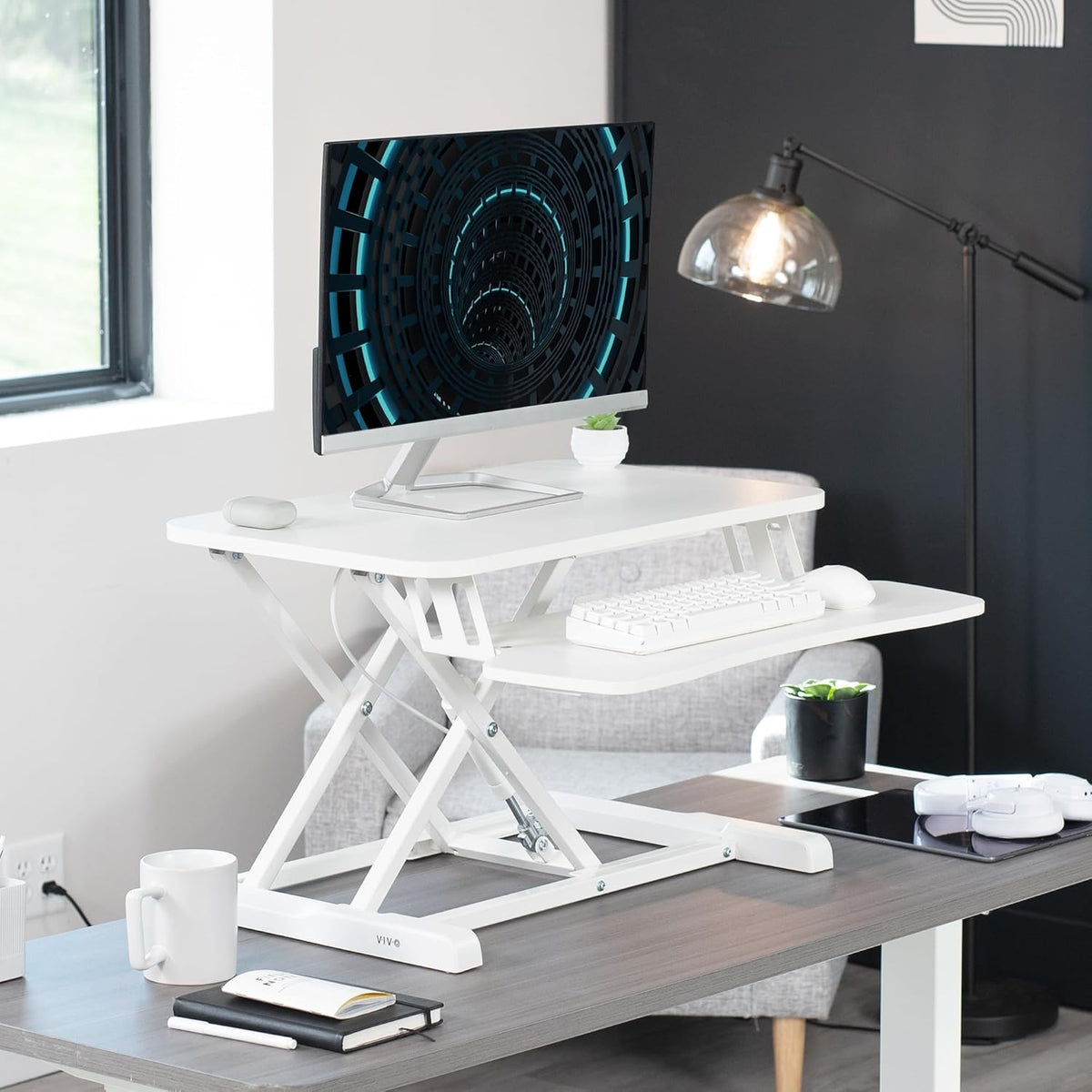 Black 32 in Standing Desk Converter, DESK-V000K