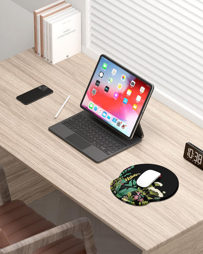 Ergonomic Mouse Pad with Wrist Rest, Comfortable Silicone Non-Slip Computer Pain Relief Gel Mouse Mat with Wrist Support for Gaming, Work, Office, Women & Men, Cute Pattern, Beige