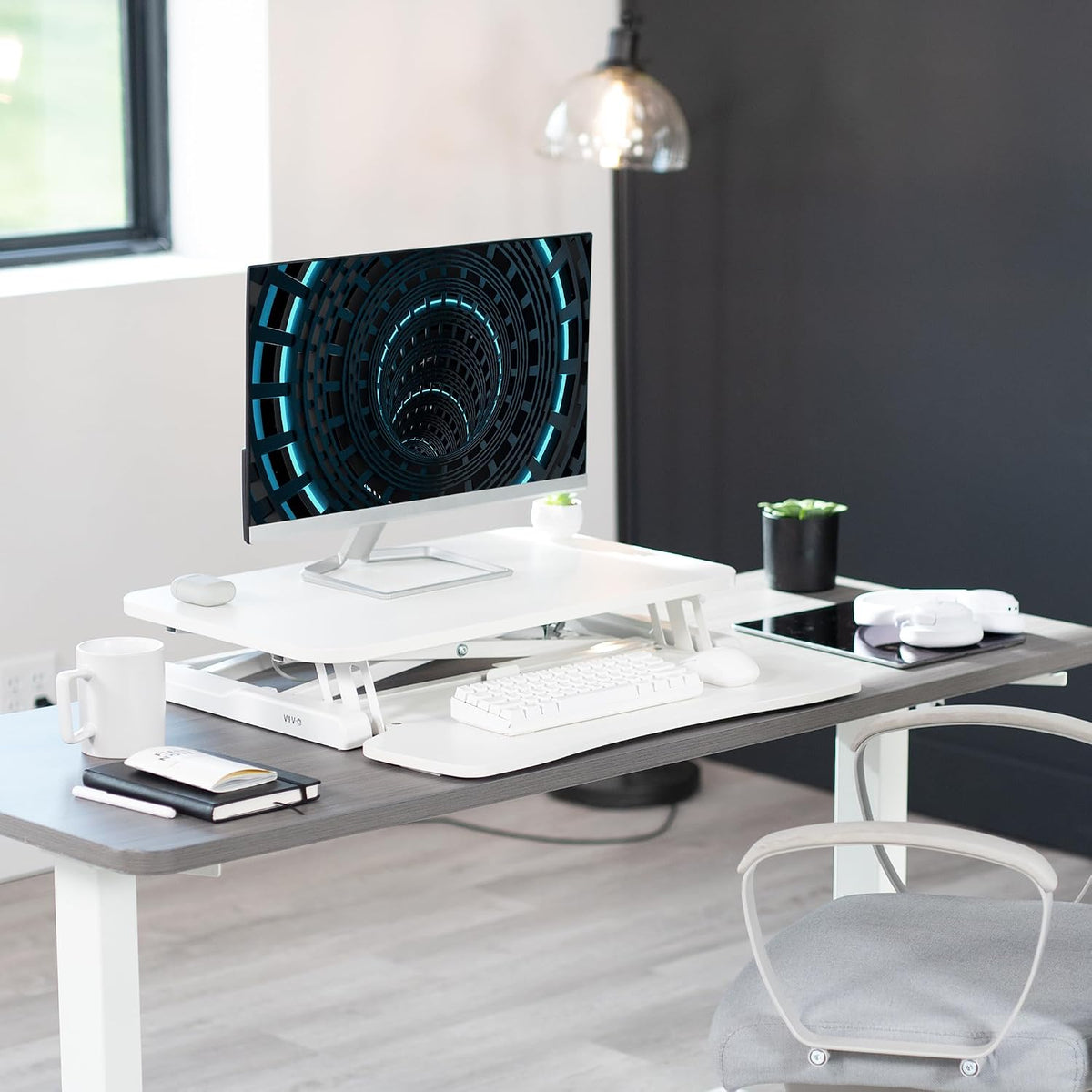 Black 32 in Standing Desk Converter, DESK-V000K
