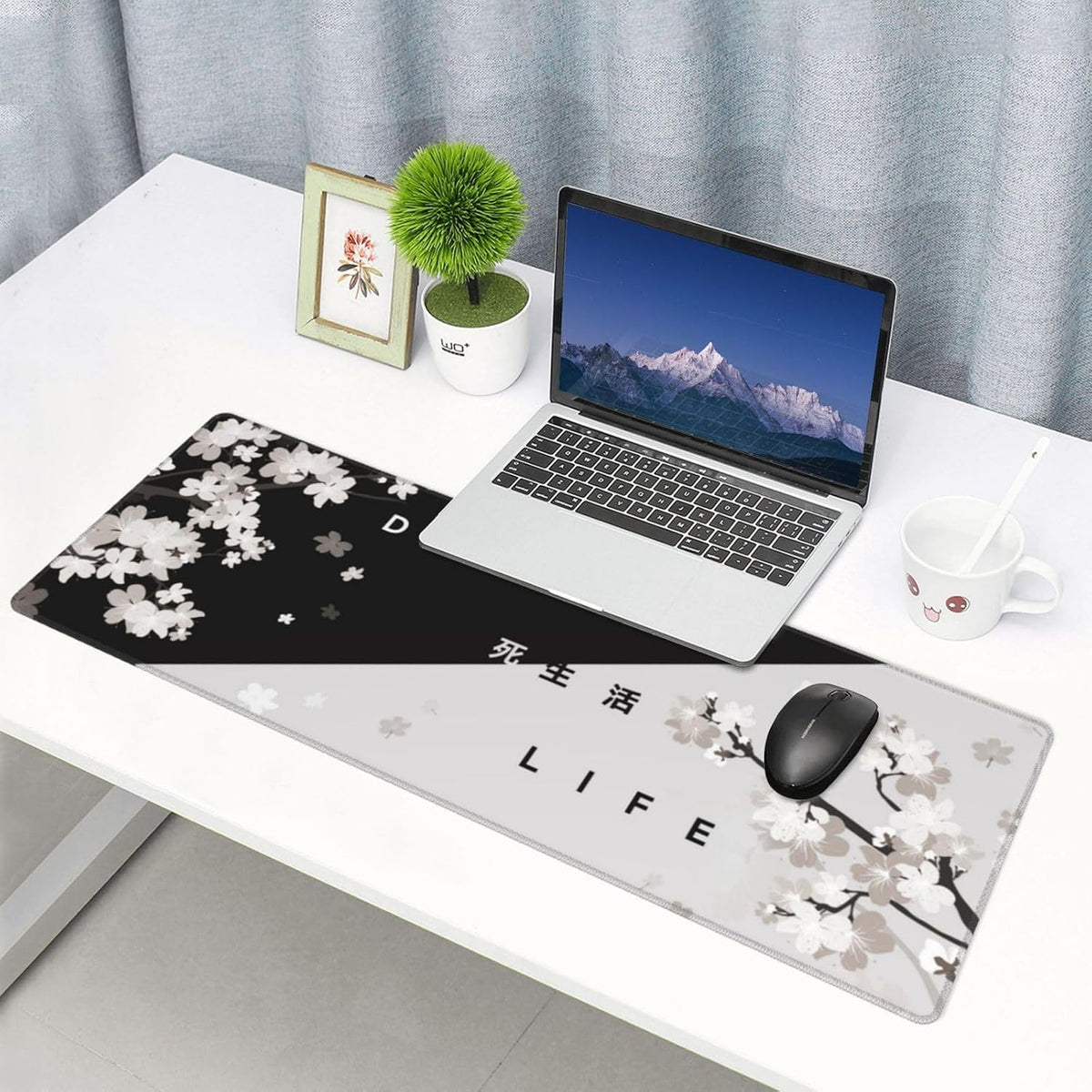 Japanese Mouse Pad, Large Japanese Desk Mat, XL Anime Gaming Keyboard Mat, Non-Slip Rubber Base, Big Extended Desk Protector for Home Office, 31.5”x11.8”