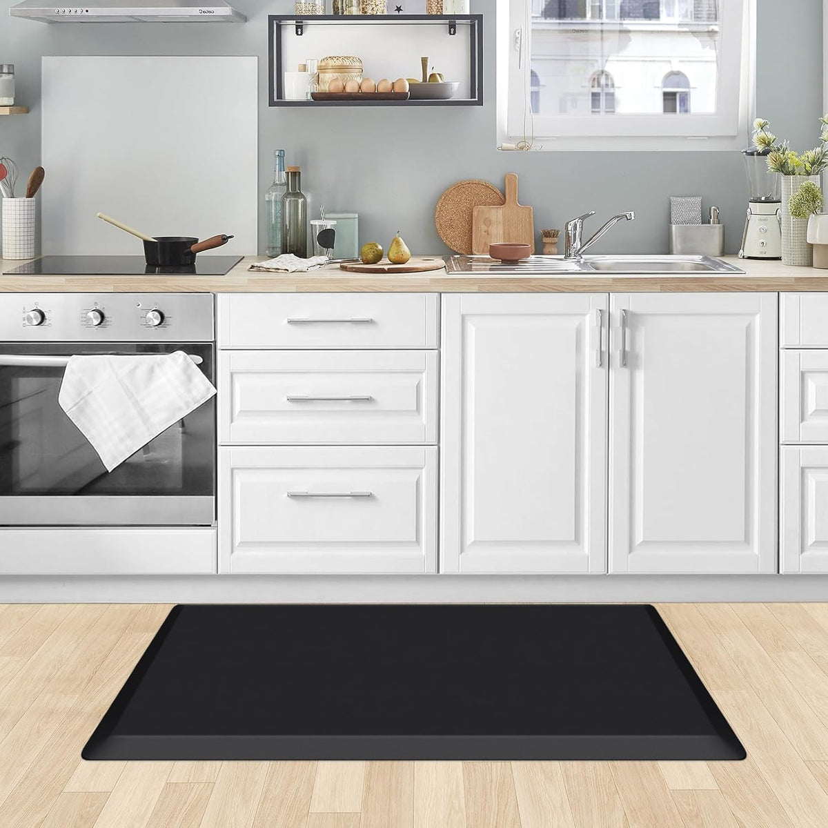 KitchenClouds Kitchen Mat Cushioned Anti Fatigue Rug 17.3"x28" Water Resistant, Non Slip, Standing and Comfort Desk/Floor Mats for House Sink Office (Black)
