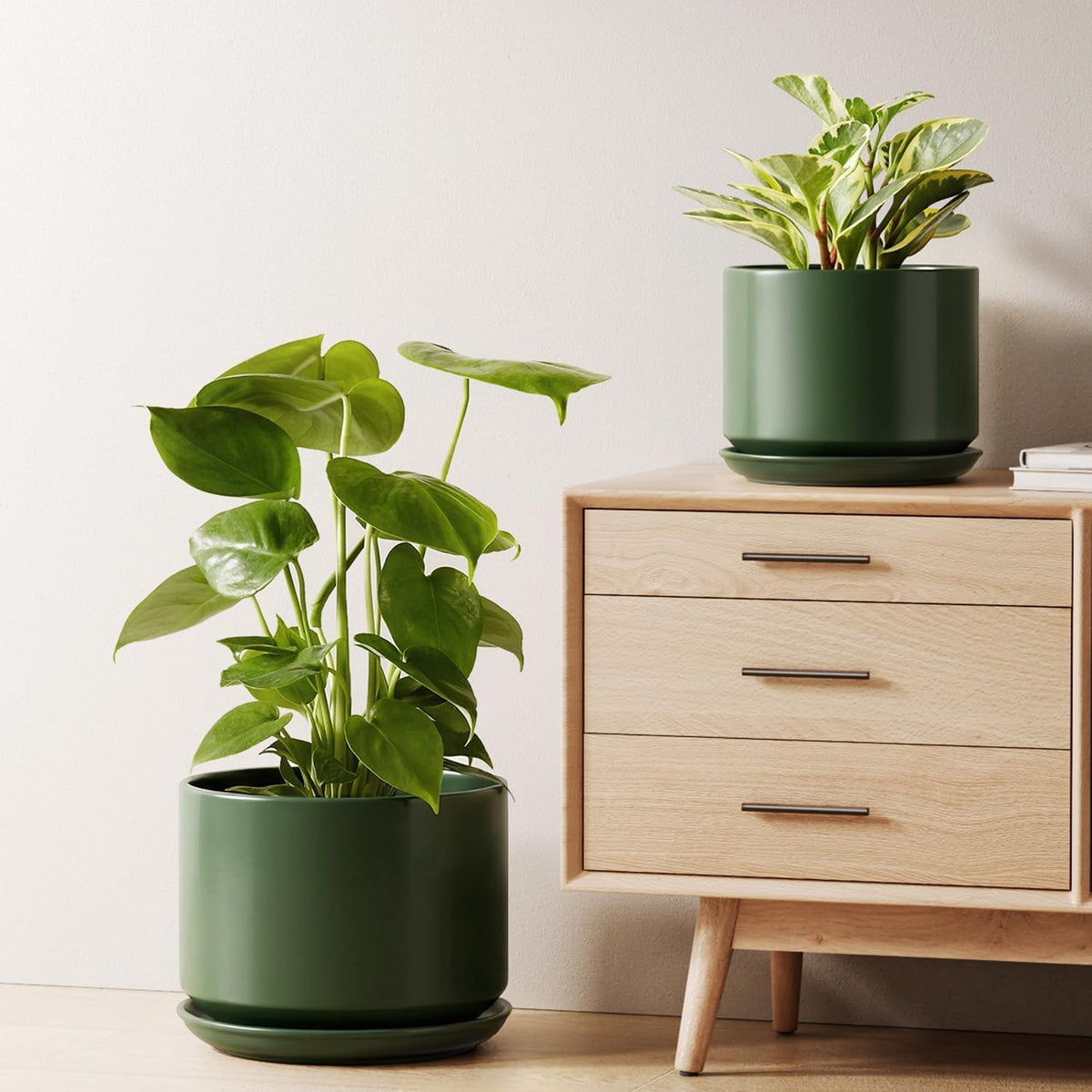LE TAUCI Ceramic Pots for Plants, 6.8 Inch Plant Pots with Drainage Hole & Saucer, Modern Planter for Indoor Plants, Stable & Durable, Perfect for Living Room or Office Decor, White