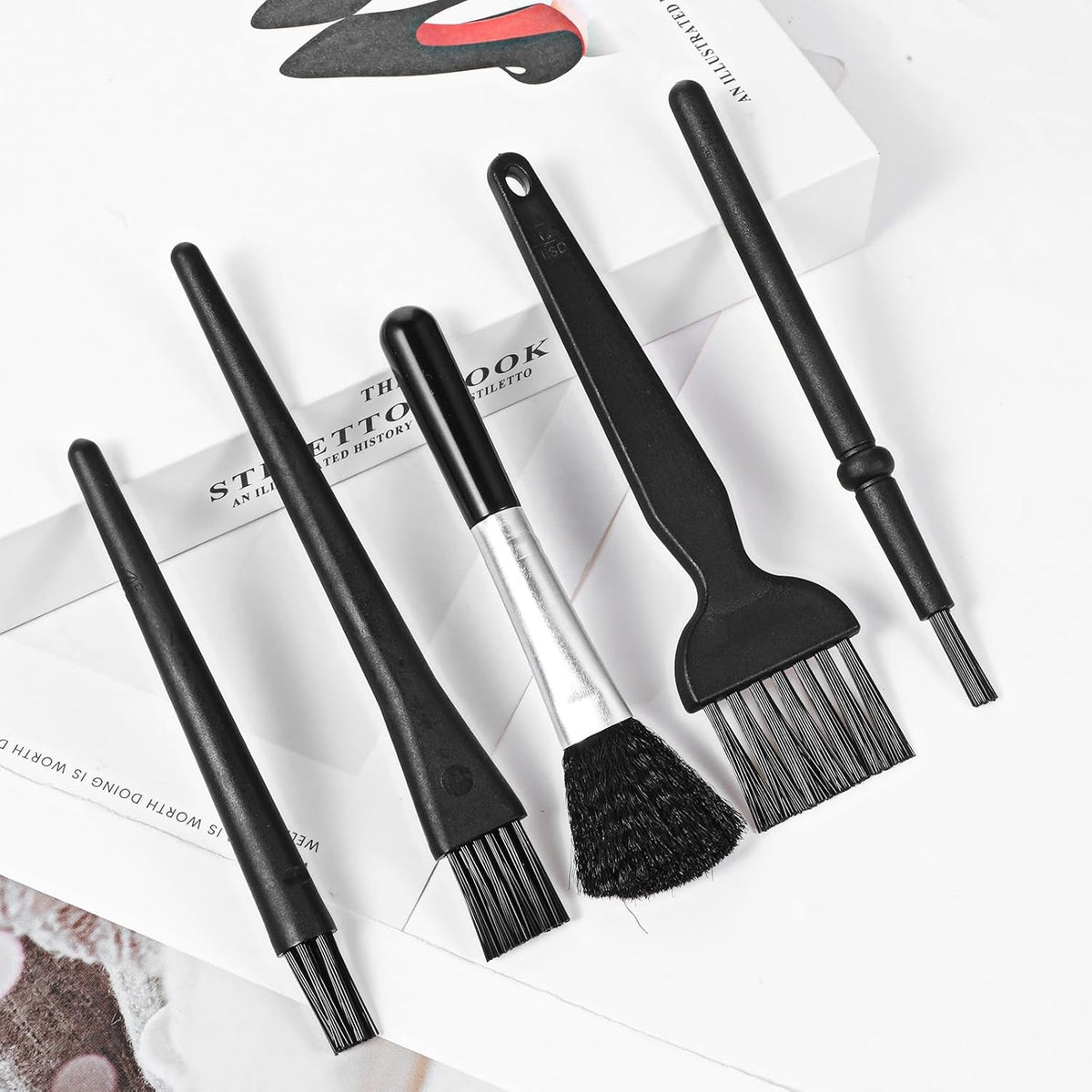 Mini Keyboard Cleaning Brushes Kit, 5 PCS Nylon Anti Static Dusting Brush, Electronics Cleaning Kit Small Spaces, Keyboard Cleaner Brushes Small Brush for Cleanings Computer Motherboard Camera