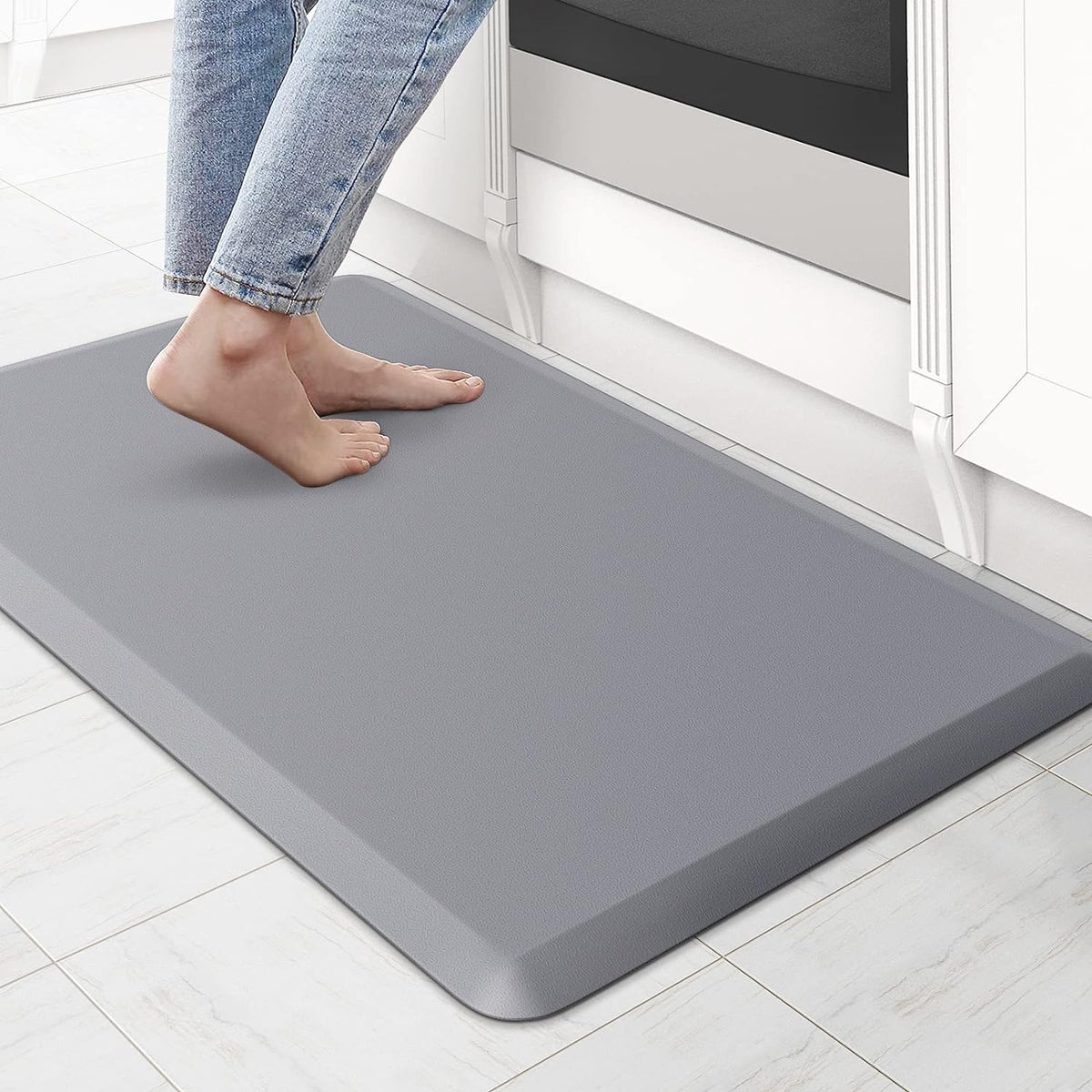 KitchenClouds Kitchen Mat Cushioned Anti Fatigue Rug 17.3"x28" Water Resistant, Non Slip, Standing and Comfort Desk/Floor Mats for House Sink Office (Black)