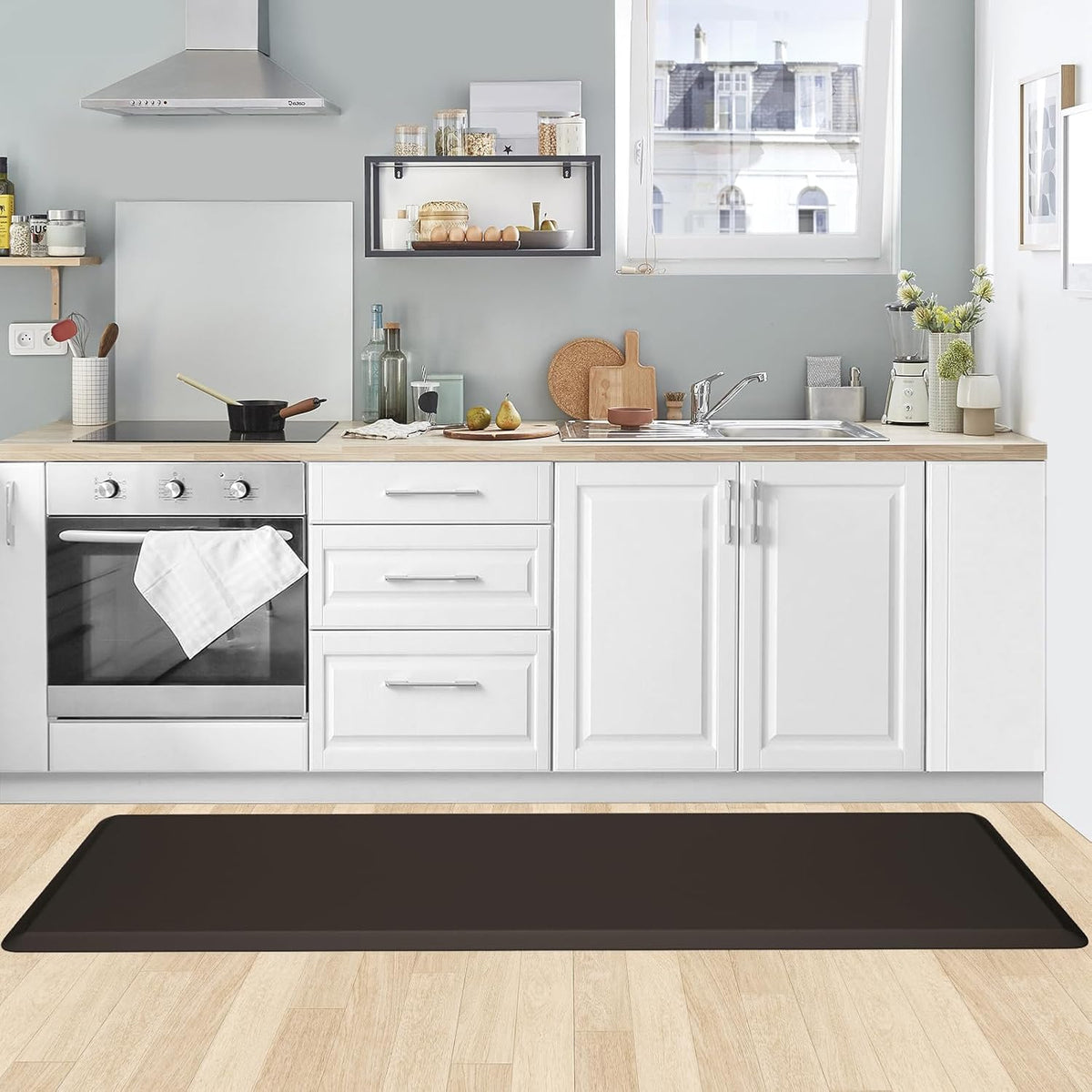 KitchenClouds Kitchen Mat Cushioned Anti Fatigue Rug 17.3"x28" Water Resistant, Non Slip, Standing and Comfort Desk/Floor Mats for House Sink Office (Black)