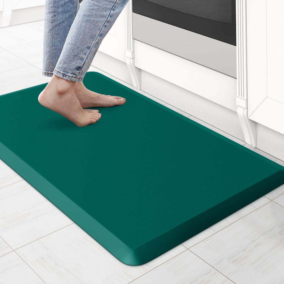 KitchenClouds Kitchen Mat Cushioned Anti Fatigue Rug 17.3"x28" Water Resistant, Non Slip, Standing and Comfort Desk/Floor Mats for House Sink Office (Black)