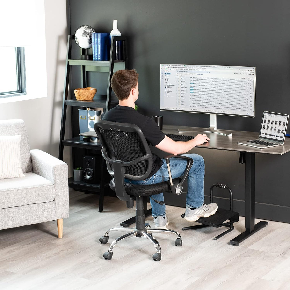 Ergonomic Height Adjustable Foot Rest Relief Platform, Elevated Stool for Comfortable Sit to Stand Workstation, Non-Slip Surface, Portable, Home Office Classroom Use, Black, STAND-FT01