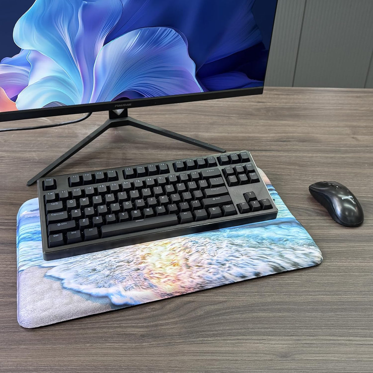 Computer Keyboard Stand with Wrist Rest, Ergonomic Tilted Keyboard Holder - Keyboard Riser with Wrist Pad - Keyboard Tray Support for Office Home - Black