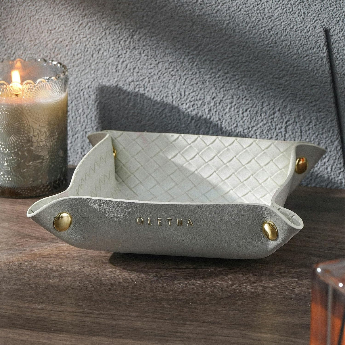 OLETHA Small Foldable Valet Tray, Travel Essentials for Women, Portable Catchall Organizer for Jewelry & Keys, for Hotel Nightstands, Home Office & Desk, Aesthetic Faux Leather, Light Taupe