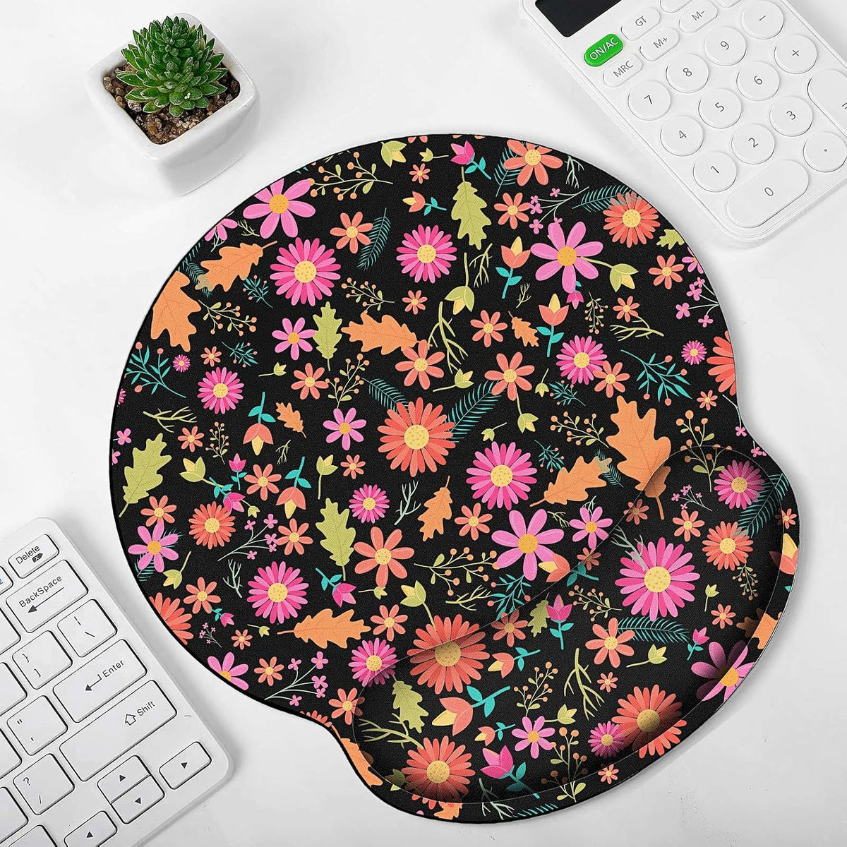 KONVINIT Ergonomic Mouse Pad with Wrist Rest, Small Mousepad with Non-Slip Rubber Base and Smooth Surface, Beach Mouse Pads for Desk, Office Desk Accessories