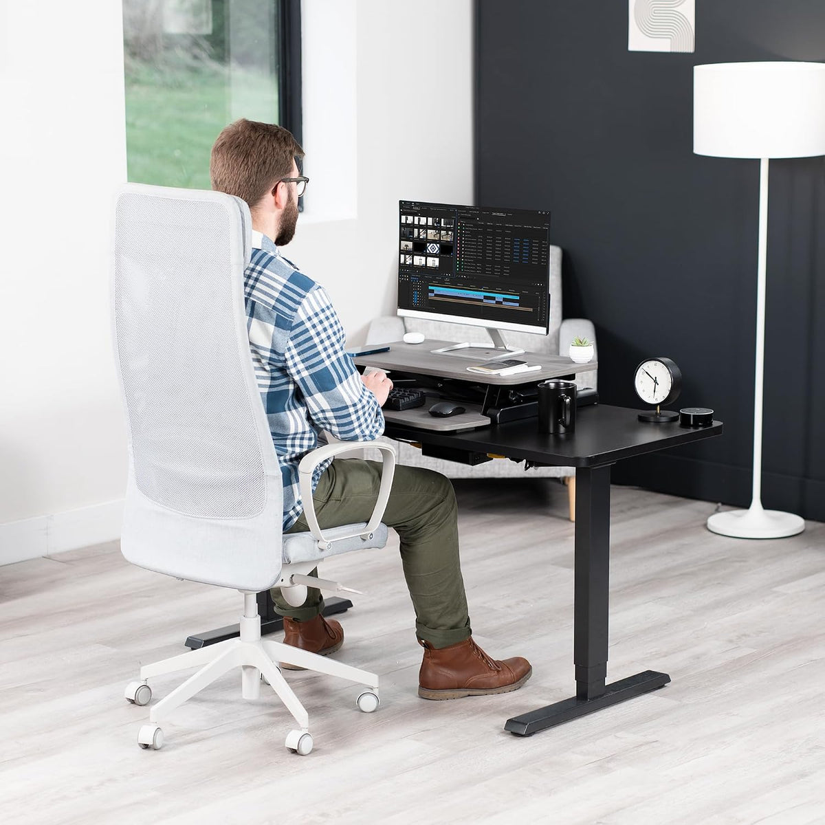 Black 32 in Standing Desk Converter, DESK-V000K