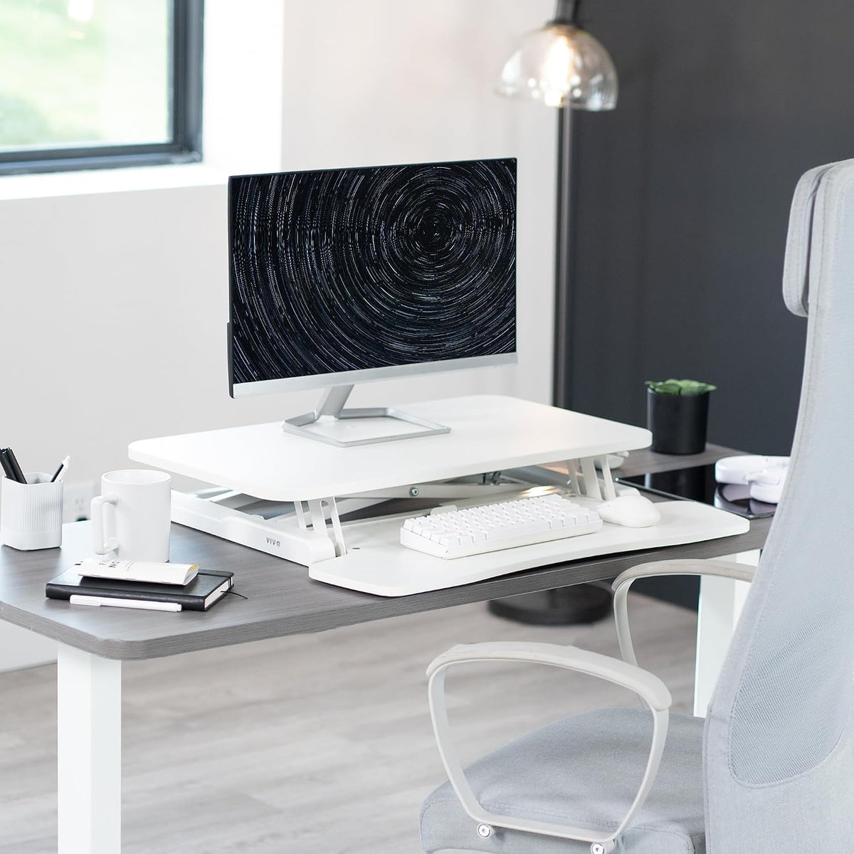 Black 32 in Standing Desk Converter, DESK-V000K