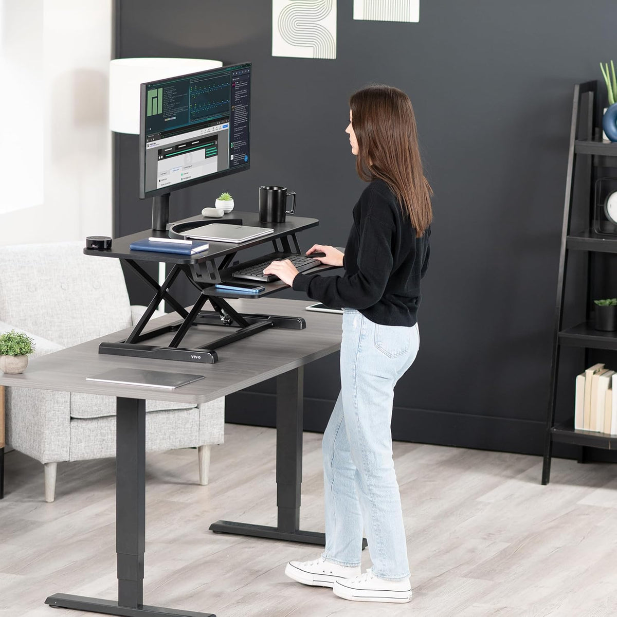 Black 32 in Standing Desk Converter, DESK-V000K