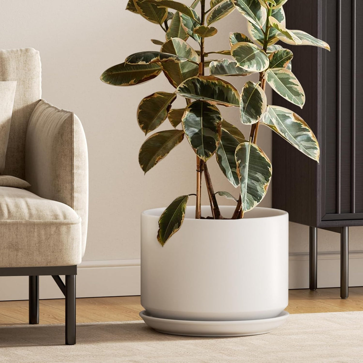 LE TAUCI Ceramic Pots for Plants, 6.8 Inch Plant Pots with Drainage Hole & Saucer, Modern Planter for Indoor Plants, Stable & Durable, Perfect for Living Room or Office Decor, White