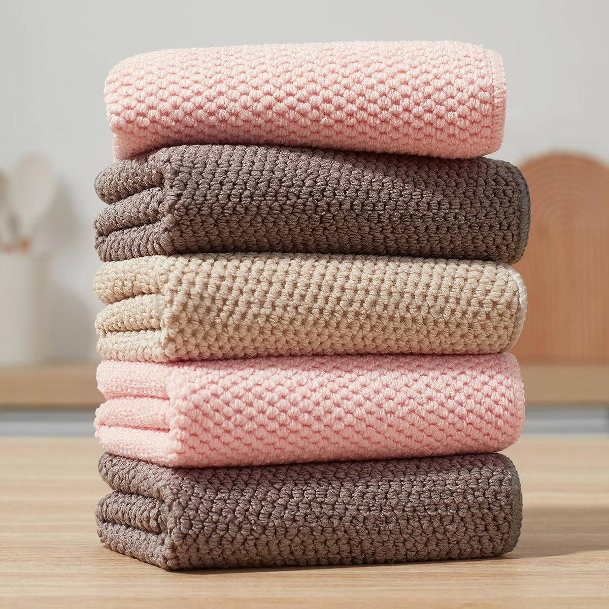 18 Pack Microfiber Cleaning Cloth, Kitchen Towels for Dish Drying Washing, Absorbent Streak Free Lint Free Rags for Cleaning, Reusable and Washable Towels - 10" x 10"