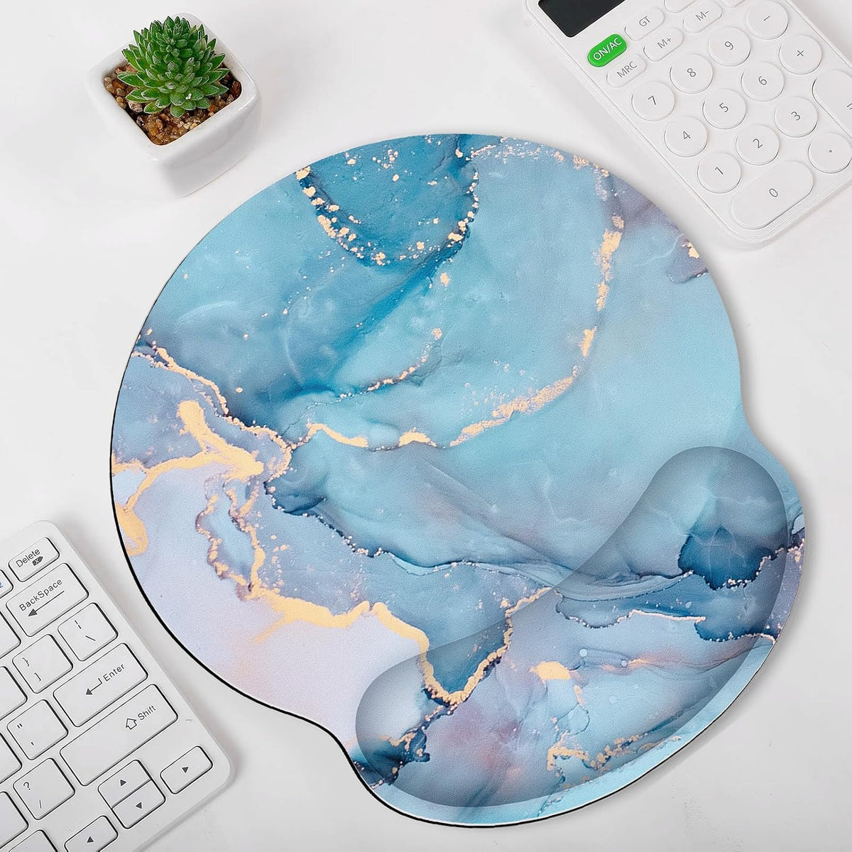 KONVINIT Ergonomic Mouse Pad with Wrist Rest, Small Mousepad with Non-Slip Rubber Base and Smooth Surface, Beach Mouse Pads for Desk, Office Desk Accessories