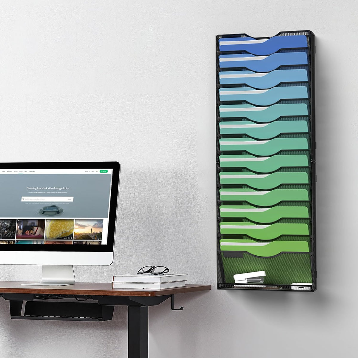 Kuntine.B Wall File Organizer Office Hanging Magazine Holder Wall File Organizer for Office Home (Black, 5 Tier)