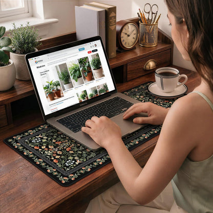iCasso Desk Mat for Keyboard and Mouse, Large Mouse Pad, Desk Pad Mat, Anti-Slip Big Mousepad with Stitched Edges for Computer Desktop(Deep Green)