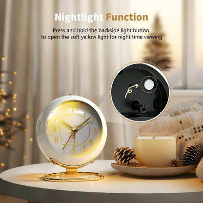 Analog Alarm Clock, Retro Small Desk Clock with Night Light, Backlight Cute Simple Metal Design, Silent Non-Ticking, Battery Powered, for Bedroom,Travel,Kitchen,Bedside Desktop Decor