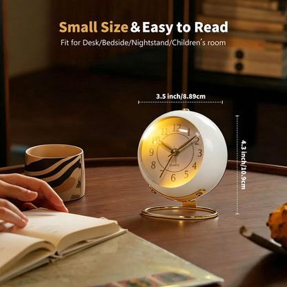 Analog Alarm Clock, Retro Small Desk Clock with Night Light, Backlight Cute Simple Metal Design, Silent Non-Ticking, Battery Powered, for Bedroom,Travel,Kitchen,Bedside Desktop Decor
