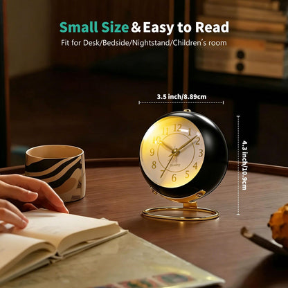 Analog Alarm Clock, Retro Small Desk Clock with Night Light, Backlight Cute Simple Metal Design, Silent Non-Ticking, Battery Powered, for Bedroom,Travel,Kitchen,Bedside Desktop Decor