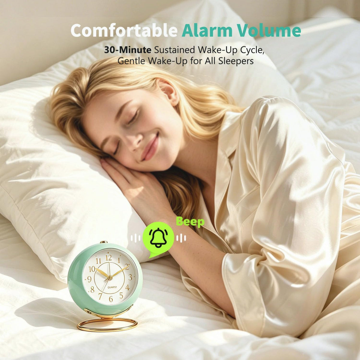 Analog Alarm Clock, Retro Small Desk Clock with Night Light, Backlight Cute Simple Metal Design, Silent Non-Ticking, Battery Powered, for Bedroom,Travel,Kitchen,Bedside Desktop Decor