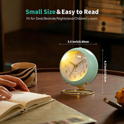 Analog Alarm Clock, Retro Small Desk Clock with Night Light, Backlight Cute Simple Metal Design, Silent Non-Ticking, Battery Powered, for Bedroom,Travel,Kitchen,Bedside Desktop Decor