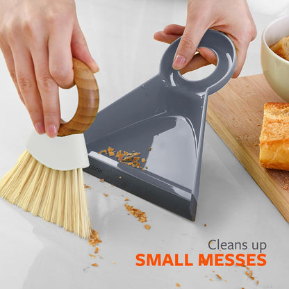 Tiny Team Mini Brush & Dustpan Set - Green