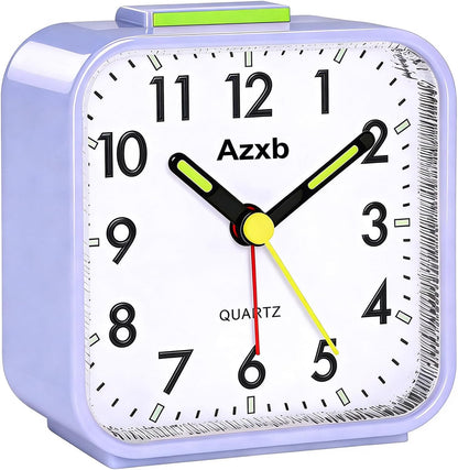 Analog Alarm Clock, Silent No Ticking Battery Operated Travel Alarm Clock with Night Light, Snooze, Loud Alarm, Luminous, Quiet Small Desk Clock for Bedrooms Deep Sleeper Adults Kids, Easy Set