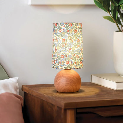 Gold Small Bedside Table Lamp for Bedroom, Brass Gold Bedroom Lamps for Nightstand, Cute Mini Table Lamps for Small Spaces with Scalloped Shade for Kitchen Counter, Bookshelf, Living Room, Kids Dorm
