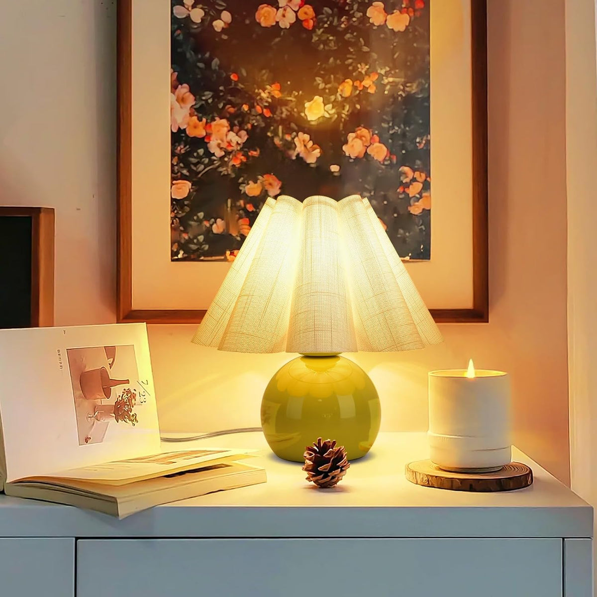 Gold Small Bedside Table Lamp for Bedroom, Brass Gold Bedroom Lamps for Nightstand, Cute Mini Table Lamps for Small Spaces with Scalloped Shade for Kitchen Counter, Bookshelf, Living Room, Kids Dorm