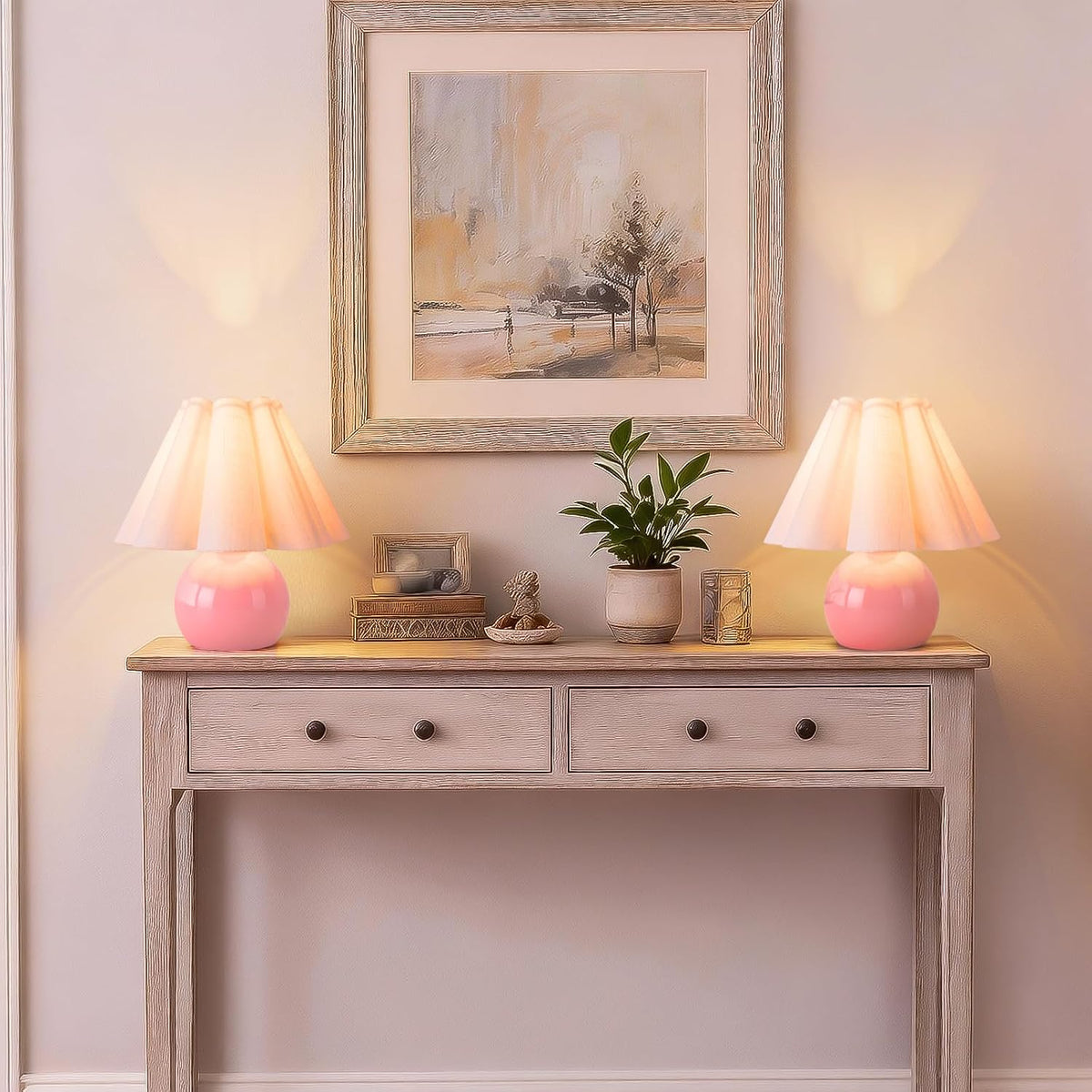 Gold Small Bedside Table Lamp for Bedroom, Brass Gold Bedroom Lamps for Nightstand, Cute Mini Table Lamps for Small Spaces with Scalloped Shade for Kitchen Counter, Bookshelf, Living Room, Kids Dorm