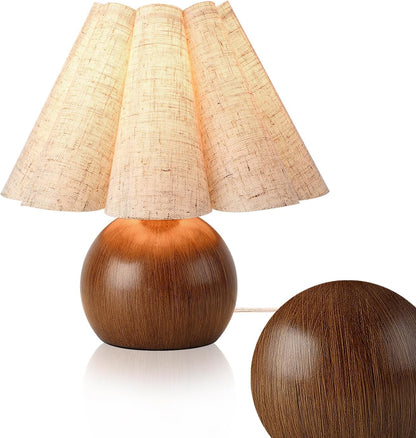 Gold Small Bedside Table Lamp for Bedroom, Brass Gold Bedroom Lamps for Nightstand, Cute Mini Table Lamps for Small Spaces with Scalloped Shade for Kitchen Counter, Bookshelf, Living Room, Kids Dorm