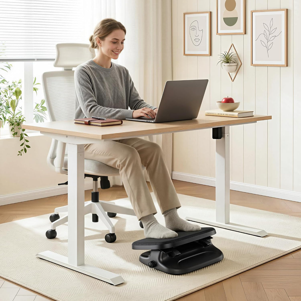 Foot Rest Under Desk with Massage, Ergonomic Stepless Adjustable