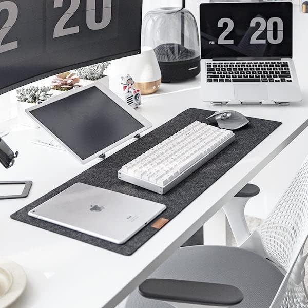 Felt Desk Pad Medium
