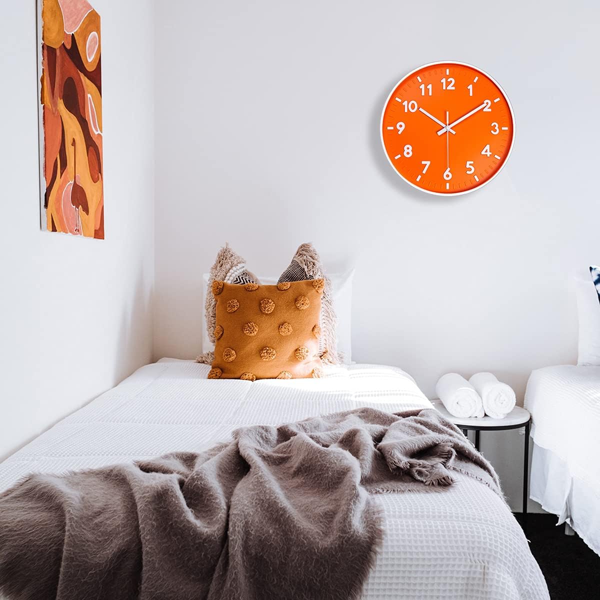 8 Inch Black Modern Wall Clock