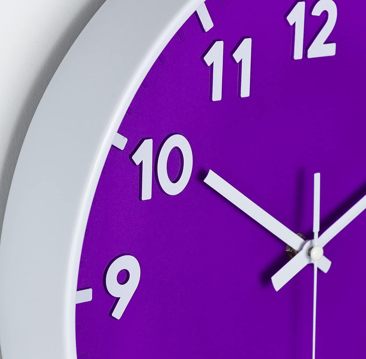 8 Inch Black Modern Wall Clock