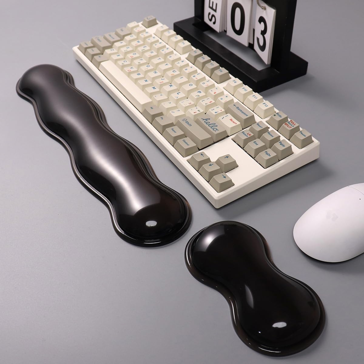 Gel Keyboard and Mouse Wrist Rest, Cloud Wrist Pad for Computer Keyboard