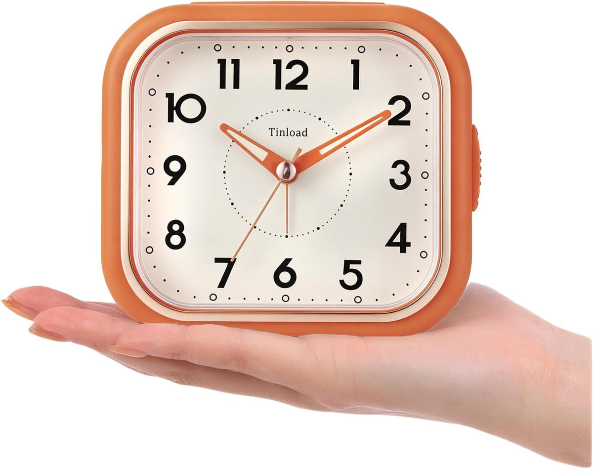 4.3" Vintage Retro Analog Alarm Clock, Super Silent Non Ticking Clock with Manual Light, Snooze, Battery Operated, Simply Design, for Living Room, Bedroom, Bedside, Desk(Green-V2)