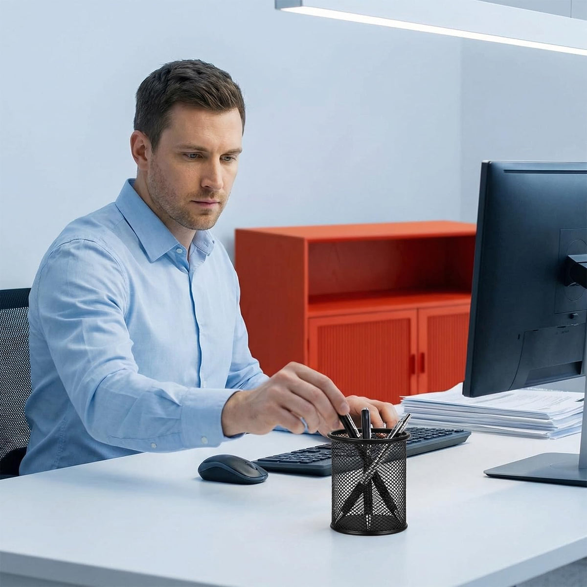 Pen Holder Pencil Holder Mesh Metal Pen Cup Holder Pencil Cup Holder for Desk Office Home Pen Organizer Black