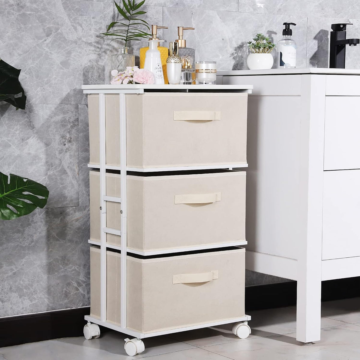 Dresser Storage with 3 Drawers, Fabric Dresser Tower, Vertical Storage Unit for Bedroom, Closet, Office, Black
