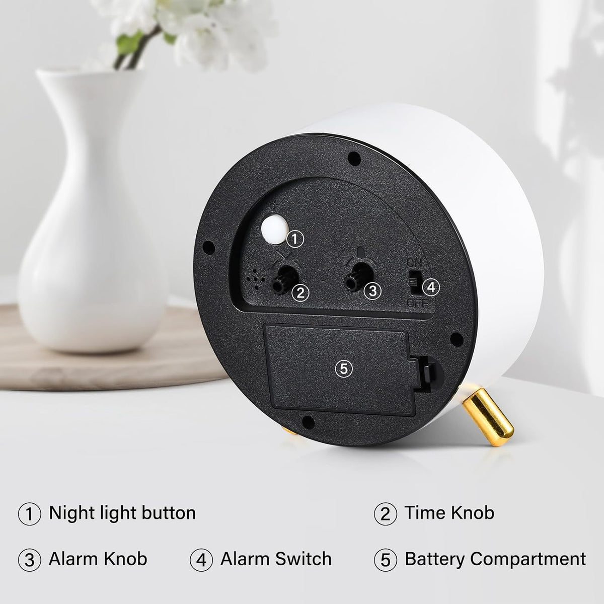 Analog Alarm Clocks,Retro Metal Desk Silent Non Ticking Small Clock with Night Light,Battery Operated,Simple Design,for Bedrooms, Bedside,Office,Home Décor (Green)