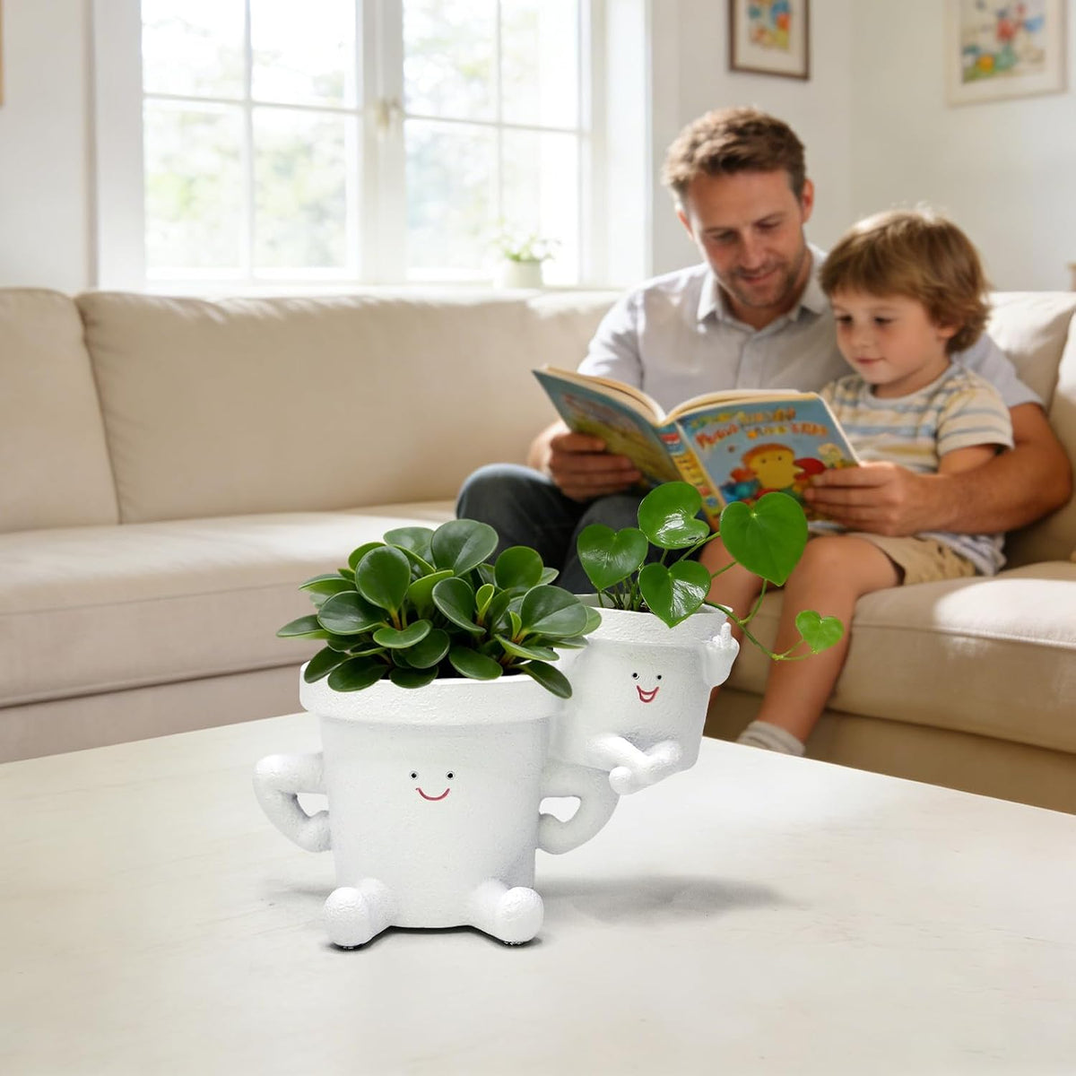 Smiling Plant Pot with Middle Fingers Up, Funny Succulent Flower Pot with Drainage, Resin Figure Planter Pots Indoor Outdoor Home Decor, Office Desk, Novelty Gardening Gift