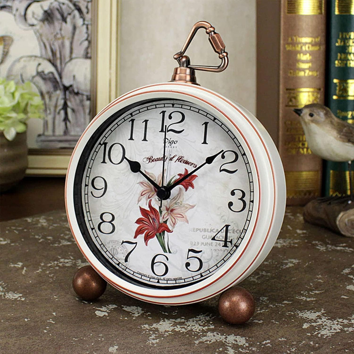 5.2in Desk Clock, Retro Silent Analog Clock Non-Ticking & Battery Operated with Quartz Movement,Clock Decor for Bedroom Living Room