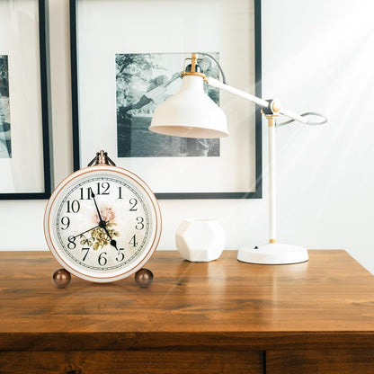 5.2in Desk Clock, Retro Silent Analog Clock Non-Ticking & Battery Operated with Quartz Movement,Clock Decor for Bedroom Living Room