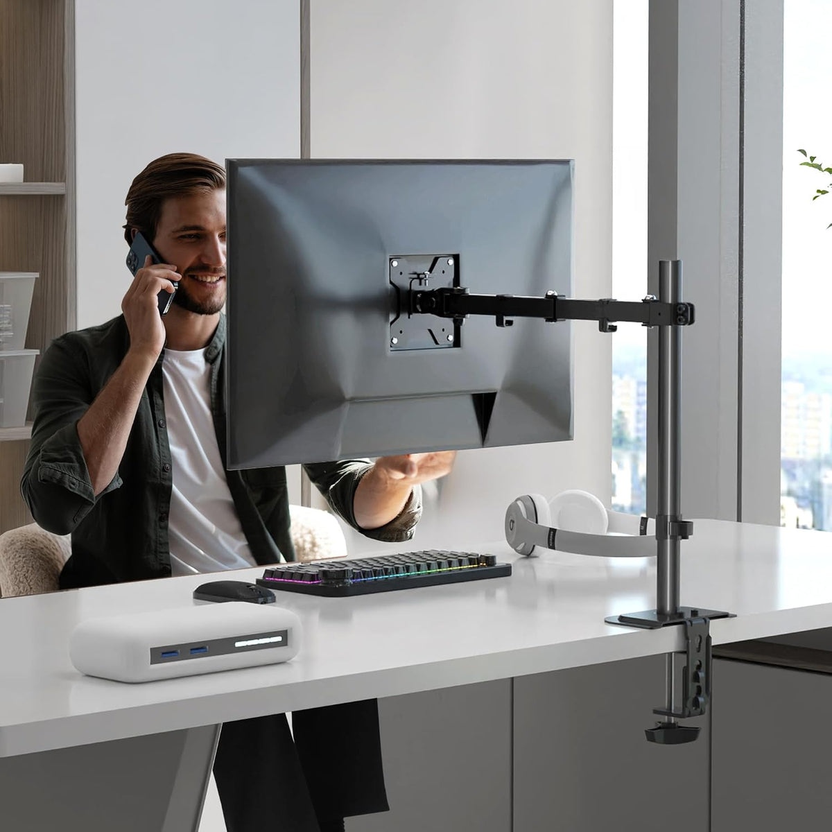 Pholiten Dual Monitor Mount for 2 Screens up to 32 Inches and 22lbs Each