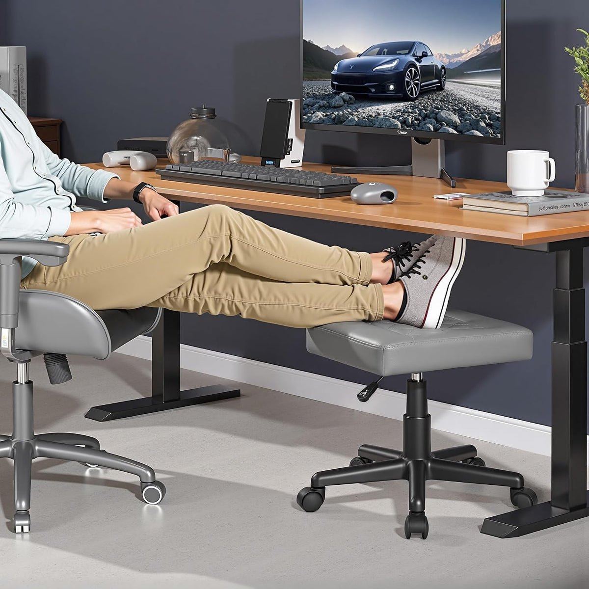 Under Desk Footrest, PU Ergonomic Foot Rest with Wheels, Comfort Padding, Height Adjustable for Relieving Leg Pain, Stiffness, Black