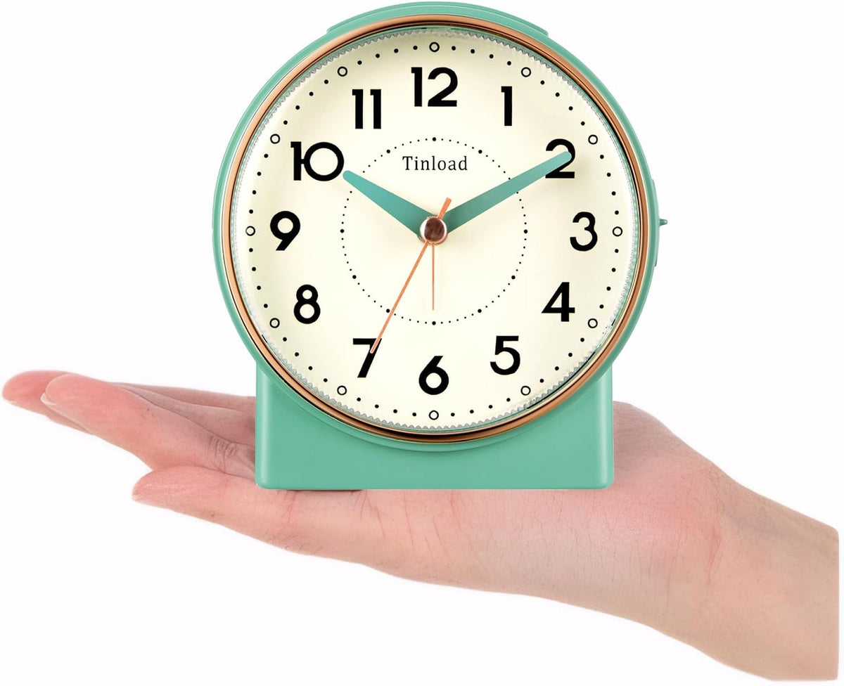 4.3" No Ticking Analog Alarm Clock,Silent Readable for Seniors,Easy to Set,Gradual Rise Alarm,Big Numbers,On/Off Switch on Side,Gentle Wake,Snooze,Lighted on Demand,Battery Operated,Black