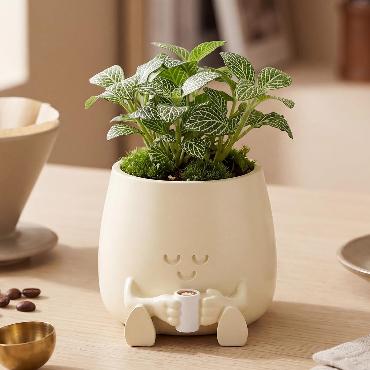 5" Reading Happy Face Pot Pink Resin Planter