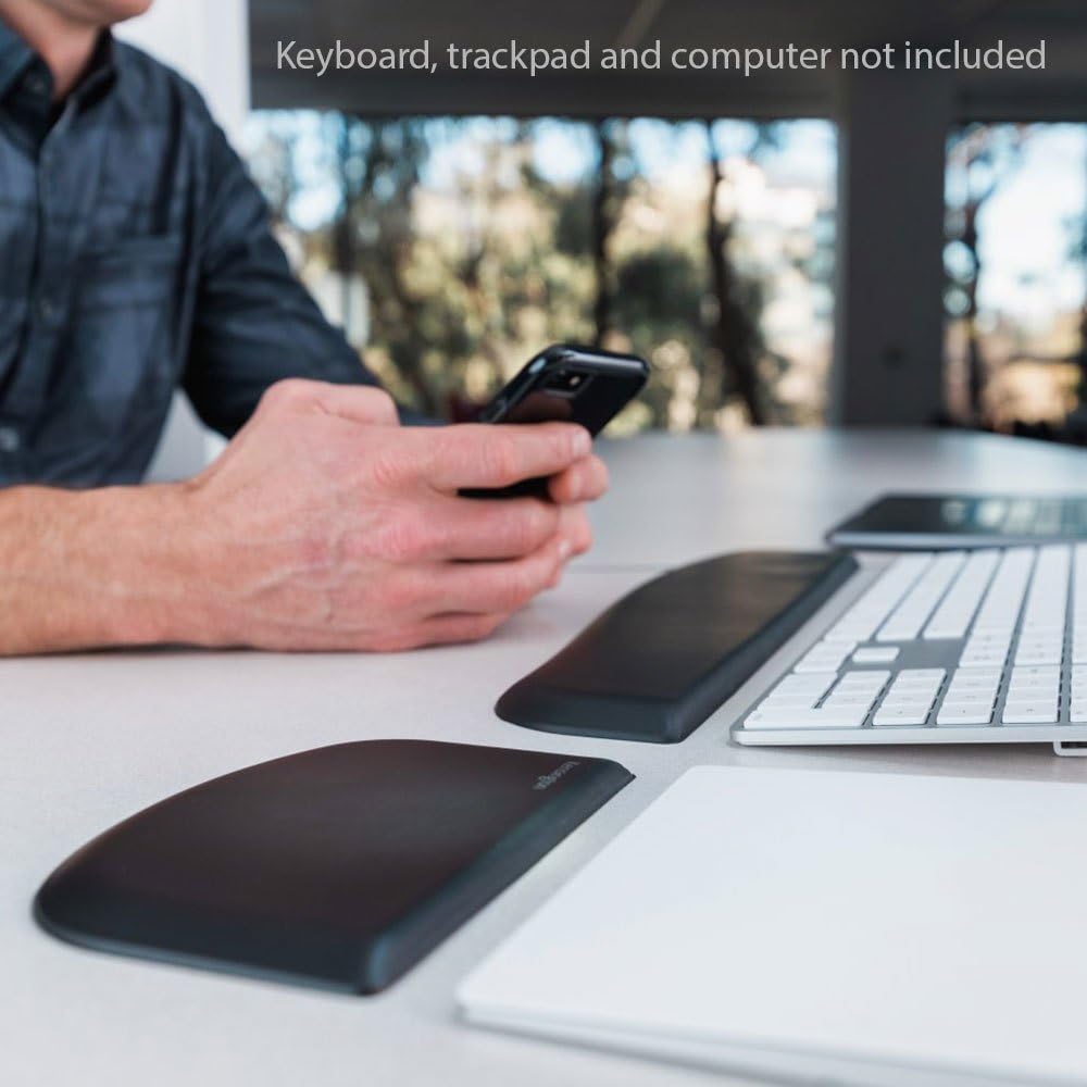 ErgoSoft Wrist Rest for Slim Mouse/Trackpad, Black (K52803WW)